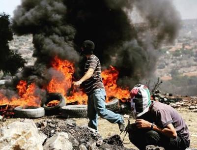 إصابة مصور ومواطن بالرصاص الحي في كفر قدوم