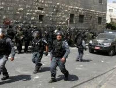 الاحتلال يعتقل 11 شابًا بالقدس