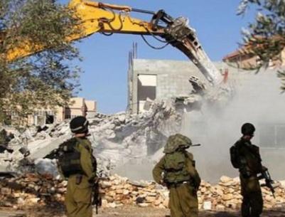 الاحتلال يأمر بهدم منزل المواطن محمد أبو جمل في القدس