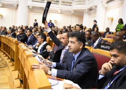 بالفيديو: رئيس مجلس الأمة الكويتي لوفد اسرائيلي: اخرجوا يا قتلة الأطفال