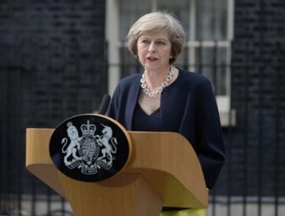 تيريزا ماي تؤكد على وجوب إيجاد حل للقضية الفلسطينية