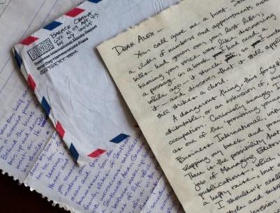 نشر رسائل حب 