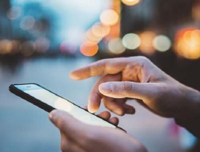 كيف تكشف كذب النساء في الرسائل النصية؟