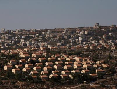 هولندا تستنكر بناء وحدات استيطانية جديدة بالضفة