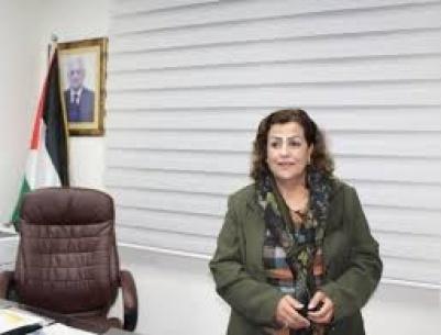 الاحتلال يمنع عضو المجلس الثوري لفتح سلوى هديب من زيارة قطاع غزة