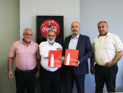 شركة المشروبات الوطنية كوكاكولا/كابي ترعى فريق كرة قدم ومدرسة كروية لهيئة  نادي ثقافي طولكرم الرياضي الأهلية