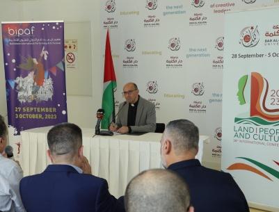 جامعة دار الكلمة تنظيم مؤتمر صحفي لإطلاق مؤتمرها الدولي السادس والعشرين ومهرجان بيت لحم الدولي للفنون الأدائية بنسخته الثانية