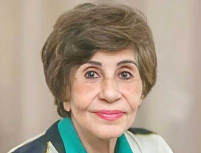 سميرة محسن تكشف سبب اعتزالها وصلة قرابتها مع كريم عبد العزيز