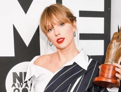 تايلور سويفت تسطر تاريخا جديدا
