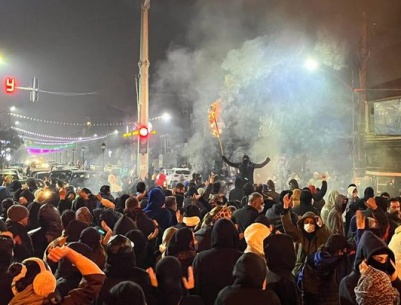 تقرير بريطاني: مقتل ما لا يقل عن 16500 متظاهر خلال الاحتجاجات في إيران