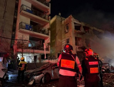 إصابة منزل ببيت تكفا: ايران تستأنف إطلاق الصواريخ باتجاه تل أبيب