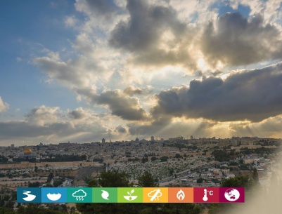 الطقس: ارتفاع على درجات الحرارة وأمطار متفرقة فوق معظم المناطق