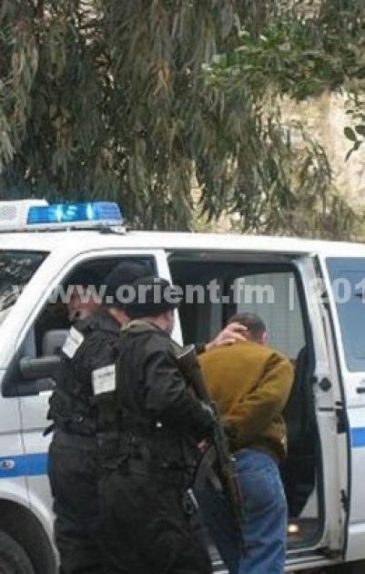 شرطة بيت لحم تلقي القبض على شخصين بتهمة سرقة منزل