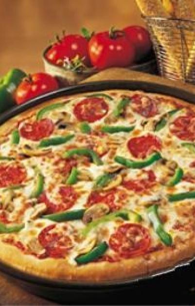 ستقدم لهم بيتزا مجانية مدى الحياة مقابل أن تملك منزلهم!