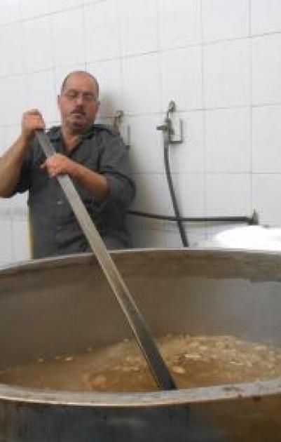 لماذا لقبت الخليل بـ