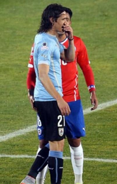 رئيس الاتحاد الاوروغوياني: عقوبة خارا تخفف من غضب كافاني