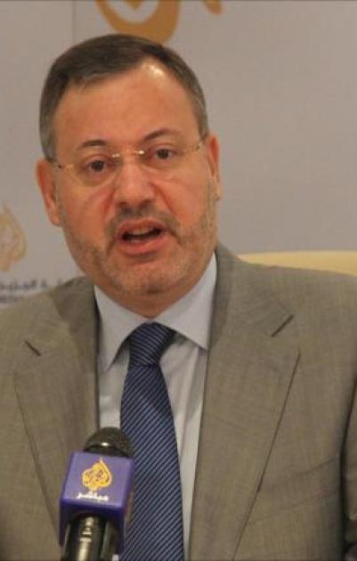 ألمانيا توقف أحمد منصور والجزيرة تطالب بإطلاقه