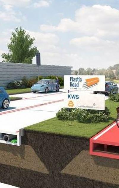 لاول مرة في العالم | البلاستيك بديلا للزفته في رصف الطرق