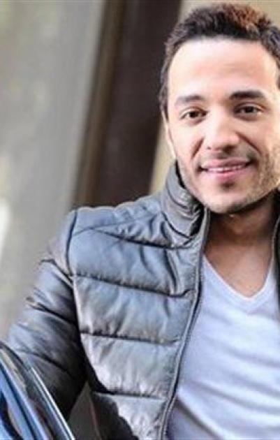 عراك وتضارب بالأيدي في حفل حسين الديك !!