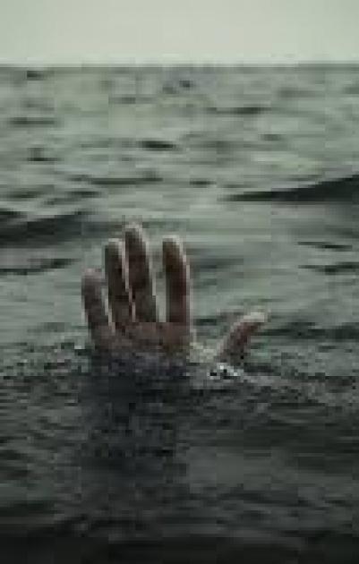 وفاة فتى من نابلس متأثرًا بحادث غرق ببحر عسقلان