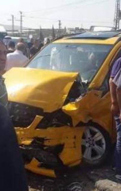سبعة اصابات في حادث سير بين عمومي وشاحنة في بيت لحم