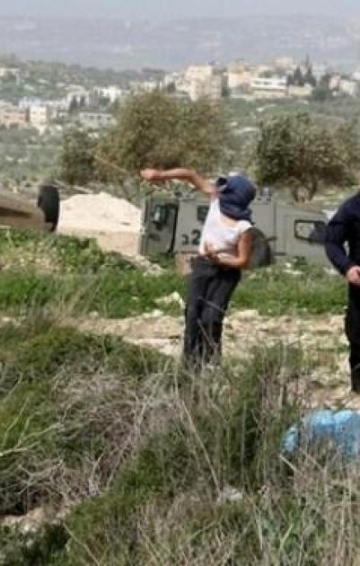  الاحتلال يعتقل مواطنين بعد هجوم للمستوطنين شمال سلفيت