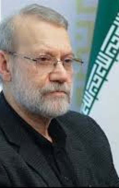 لاريجاني يزور مسقط الثلاثاء حاملا رد طهران بشأن الملف النووي