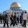 في إجراء غير مسبوق: الاحتلال يفتش شبانا داخل المسجد الأقصى