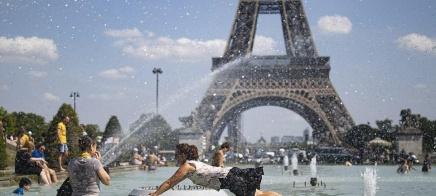 موجة حر تجتاح أوروبا.. والتحذيرات تتوالى