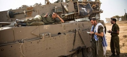 100 عضو كونغرس يوقعون على قانون منع مبيعات الأسلحة لاسرائيل