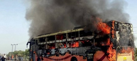 حريق حافلة في الهند يودي بـ20 شخصا على الأقل