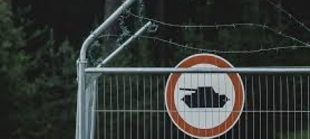 أوروبا قد تهدد بإغلاق القواعد الأمريكية رداً على تصريحات ترامب حول