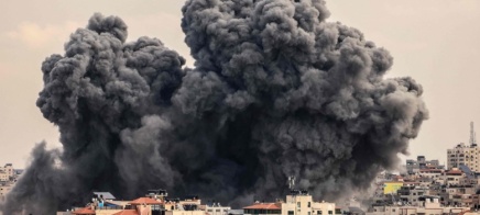 نسف منازل وغارات شرقي خانيونس وحي التفاح في غزة