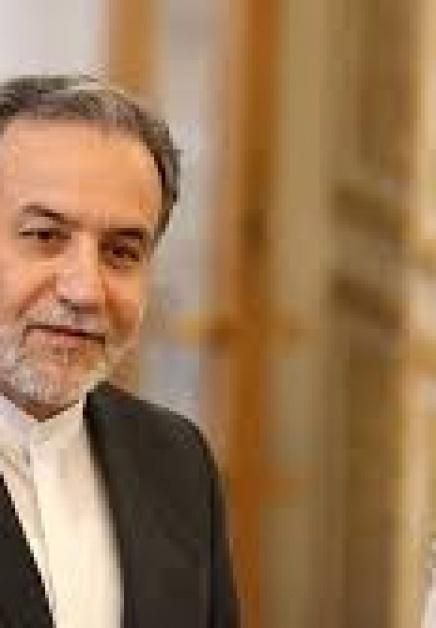 لا تعرف مكانها.. إيران تعجز عن إزالة الألغام من مضيق 