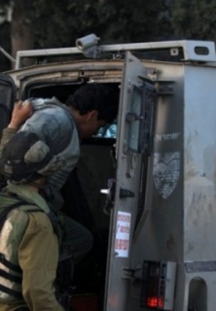 الاحتلال يزعم تفكيك خلية لحماس واعتقال أكثر من 40 شخصا في بيت لحم