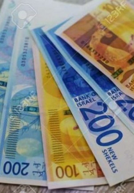 المالية: رواتب الموظفين اليوم بنسبة 60% وبحد أدناه 2000 شيقل