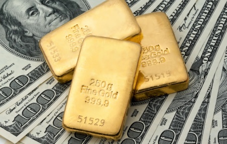 العملات والمعادن