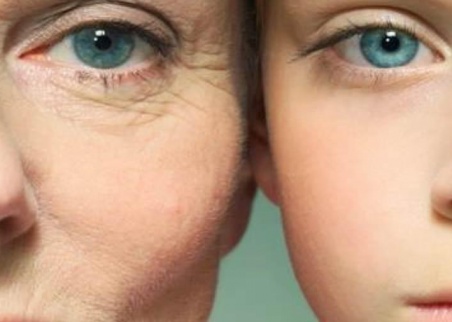 مفاجأة.. الإفراط في تناول السكر قد يسرع من شيخوخة الخلايا