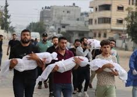 17 شهيداً بينهم أم وأطفالها الستة بنيران الاحتلال في غزة