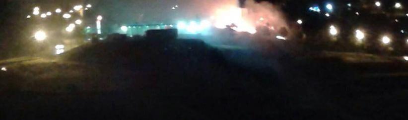 اشتعال النيران في أحراش معسكر للجيش ومحطة وقود في العيسوية