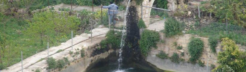 طاقم من راديو اورينت وتلفزيون المهد يشارك في جولة صحفية في قرية بتير