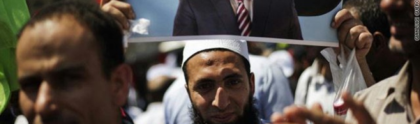 تحالف مؤيد لمرسي يدعو الى مظاهرات يوم الجمعة ضد الجيش