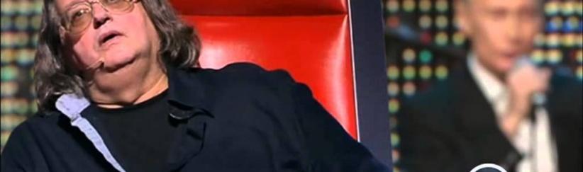 بالفيديو : شاهد رد فعل حكام The Voice عند اكتشافهم أن المشترك هو الرئيس الروسي فلاديمير بوتين