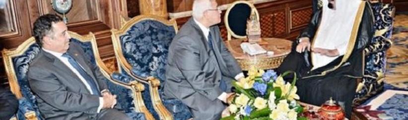 خادم الحرمين يؤكد الوقوف مع مصر ضد 