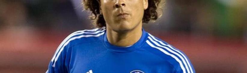 تألق حارس المكسيك يتسبب في حرب إشاعات