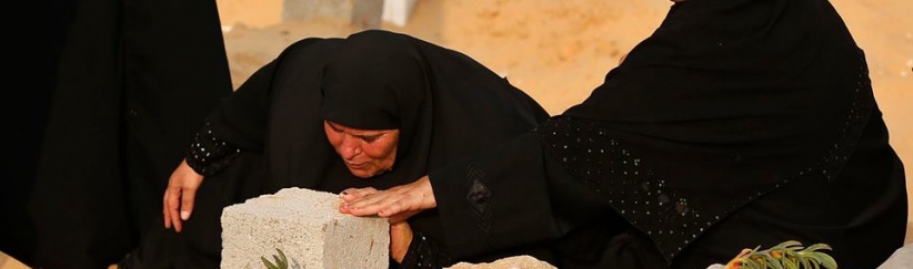 فجر العيد بغزة: شهيد متأثرا بجراحه وارتفاع عدد الشهداء الى 1035