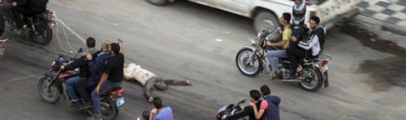 المقاومة تعدم عددا من العملاء خلال الحرب