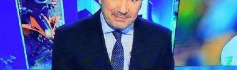 الموت يغيب المذيع الرياضي بقناة الجزيرة منقذ العلي