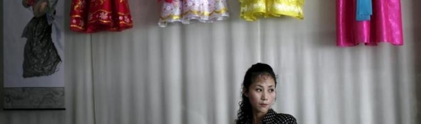 في كوريا الشمالية.. الكلمة من الرجل والمال من المرأة