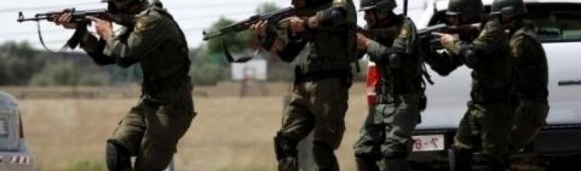 القبض على عصابة مسلحة مختصة بعمليات سطو في الضفة